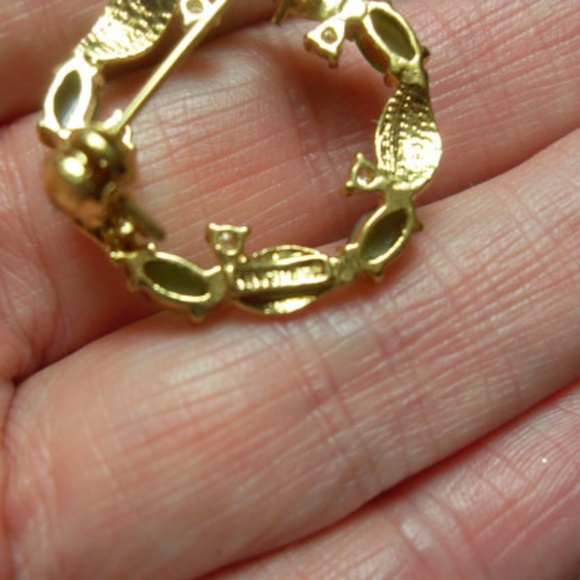 Vintage Circle Crystal Gold Green Jade brooch - Picture 2 of 3